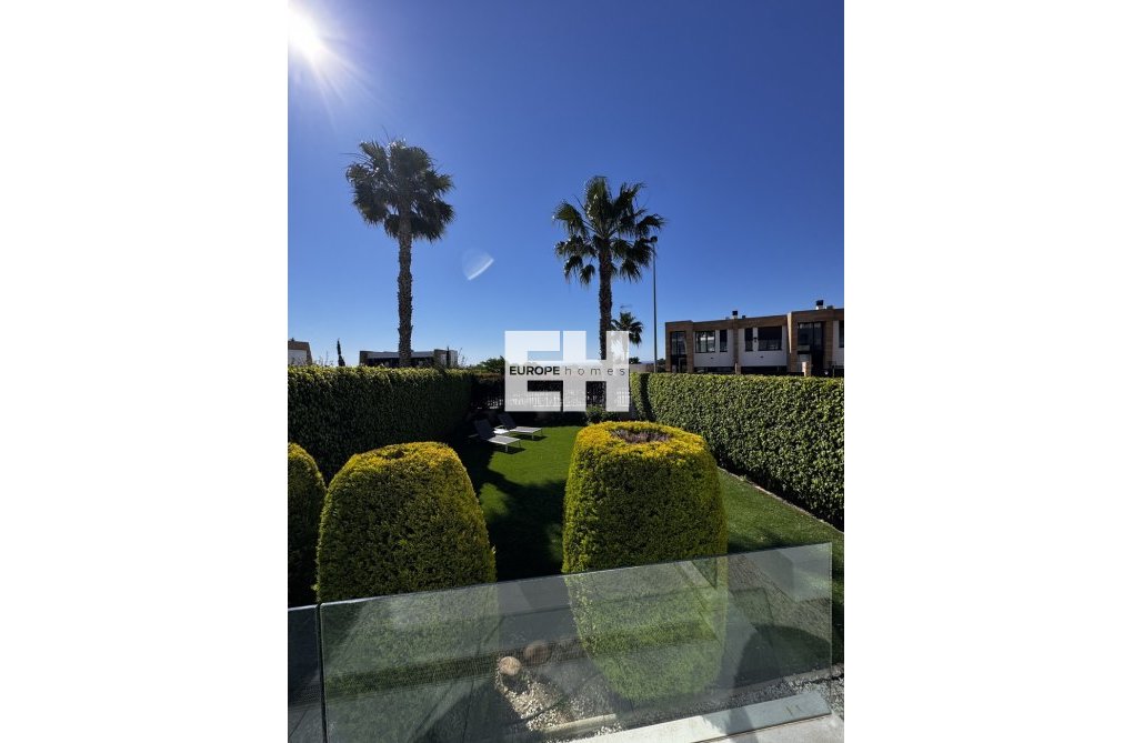 Herverkoop - Duplex - Orihuela Costa - Costa Blanca