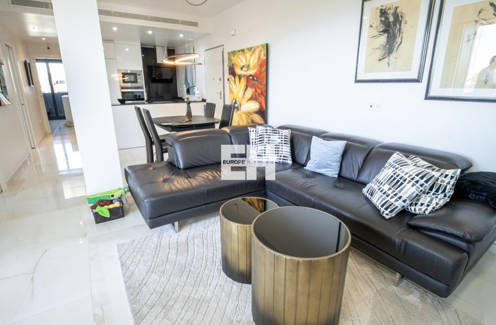 Herverkoop - Penthouse Penthouse - Los Altos - AMANECER