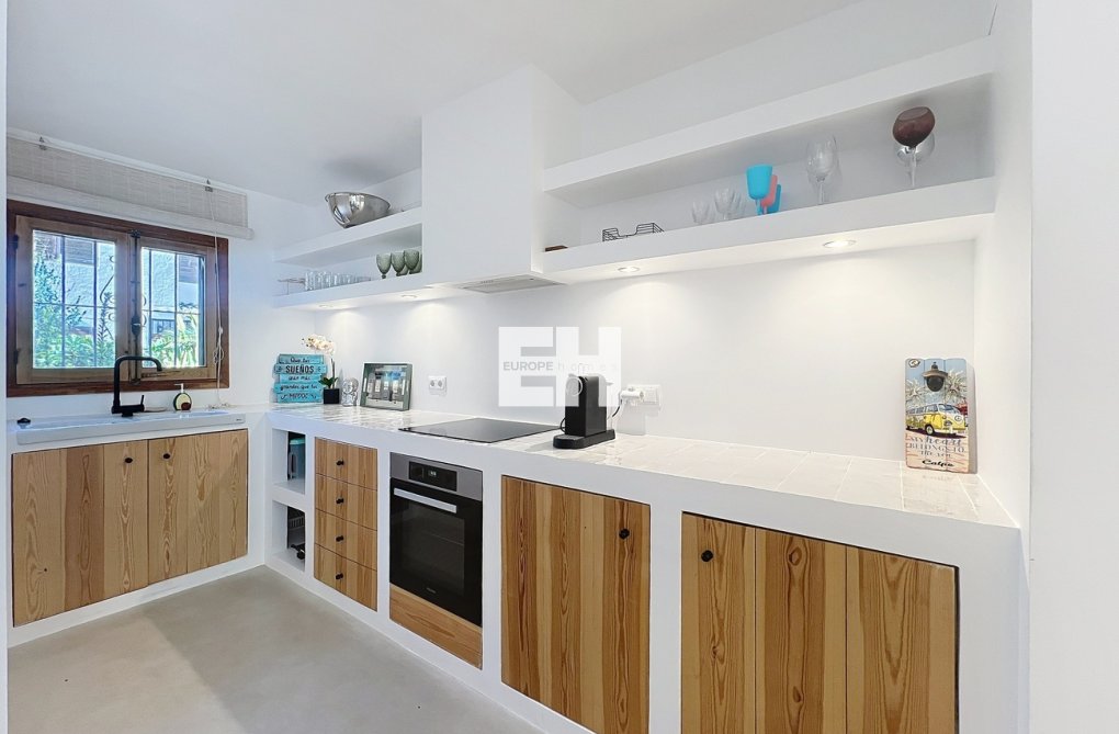 Herverkoop - Semi Detached - Benissa - Costa Blanca