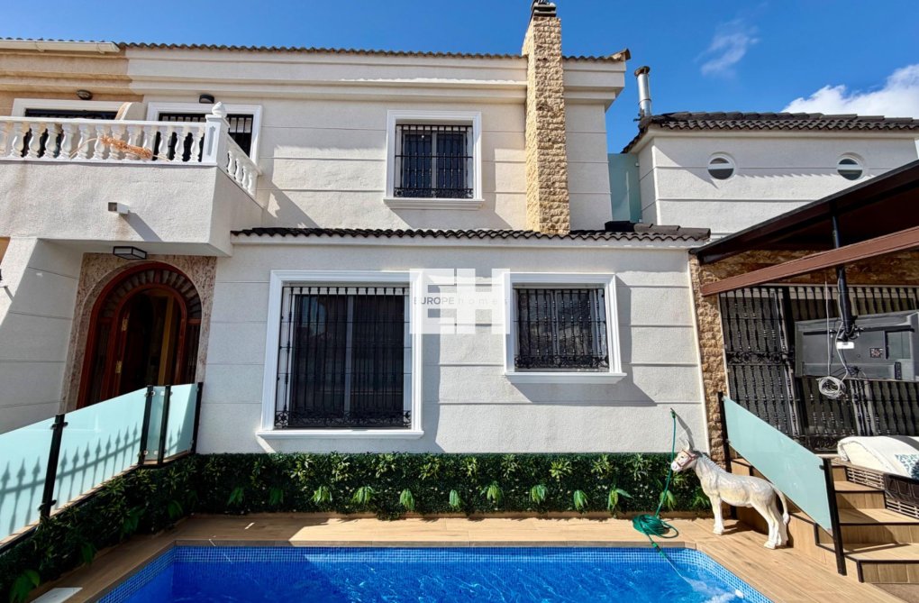 Herverkoop - Semi Detached - Orihuela Costa - La Zenia
