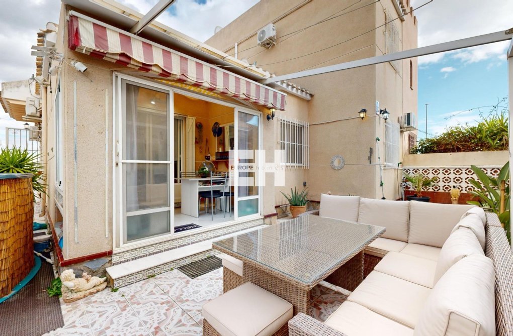 Herverkoop - Semi Detached - San Miguel de Salinas - 03193
