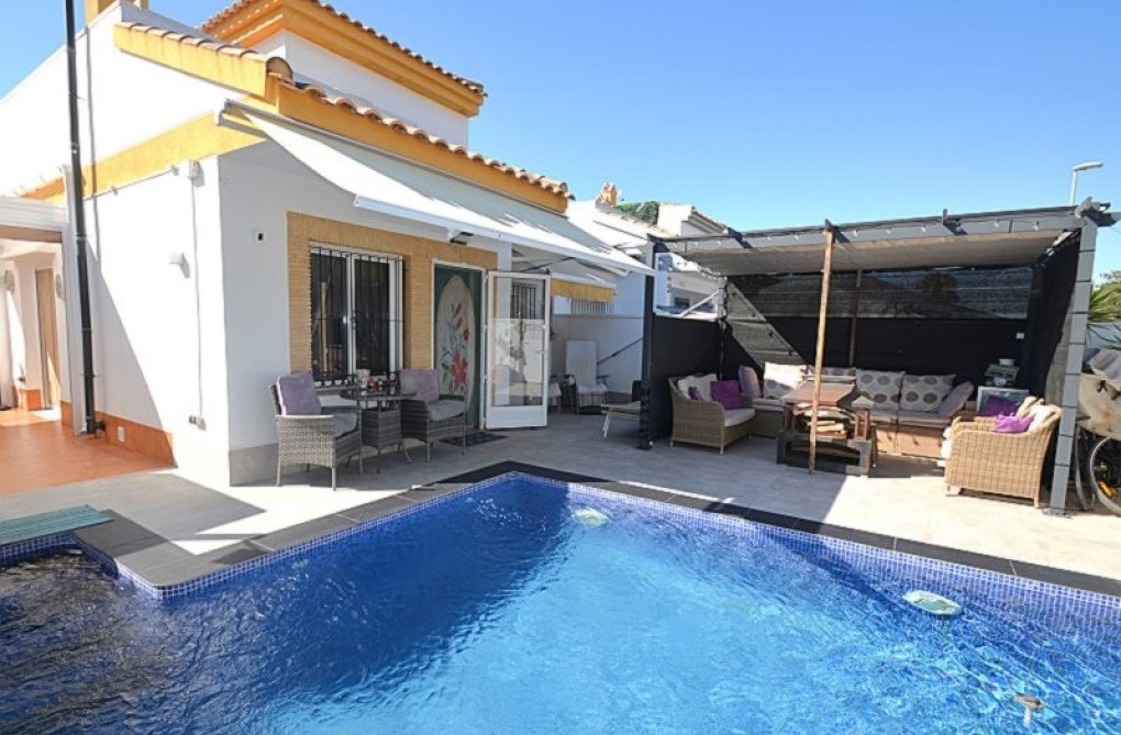 Herverkoop - Semi Detached - Sucina - Inland