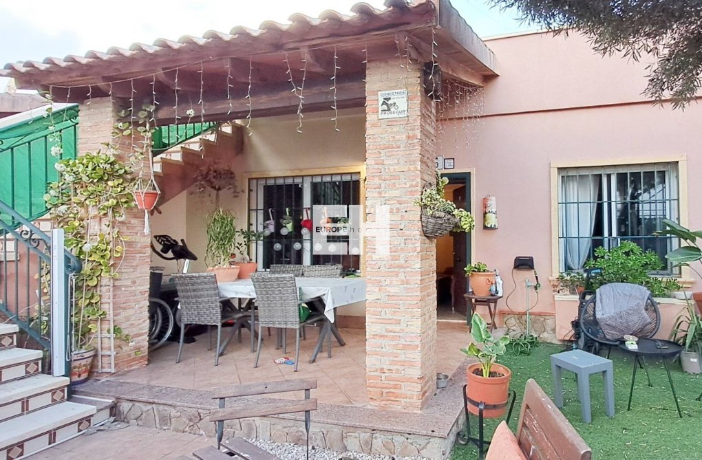 Herverkoop - Semi Detached - Torrevieja - Parque Acuático - Sector 25