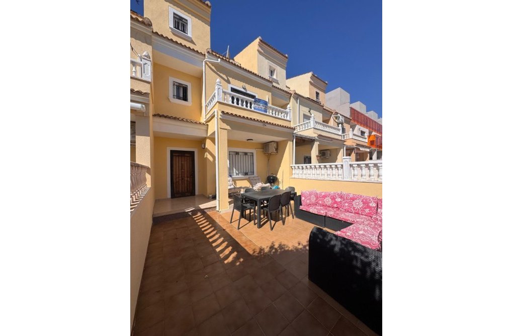 Herverkoop - town house - Campoamor - Costa Blanca