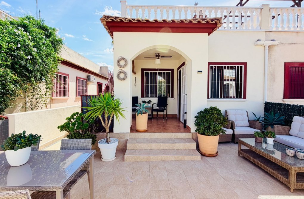 Herverkoop - town house - Daya Vieja - Costa Blanca