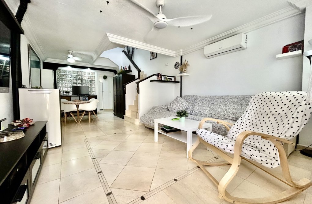Herverkoop - town house - Formentera del Segura - Costa Blanca