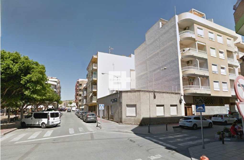 Herverkoop - town house - Guardamar del Segura - Costa Blanca