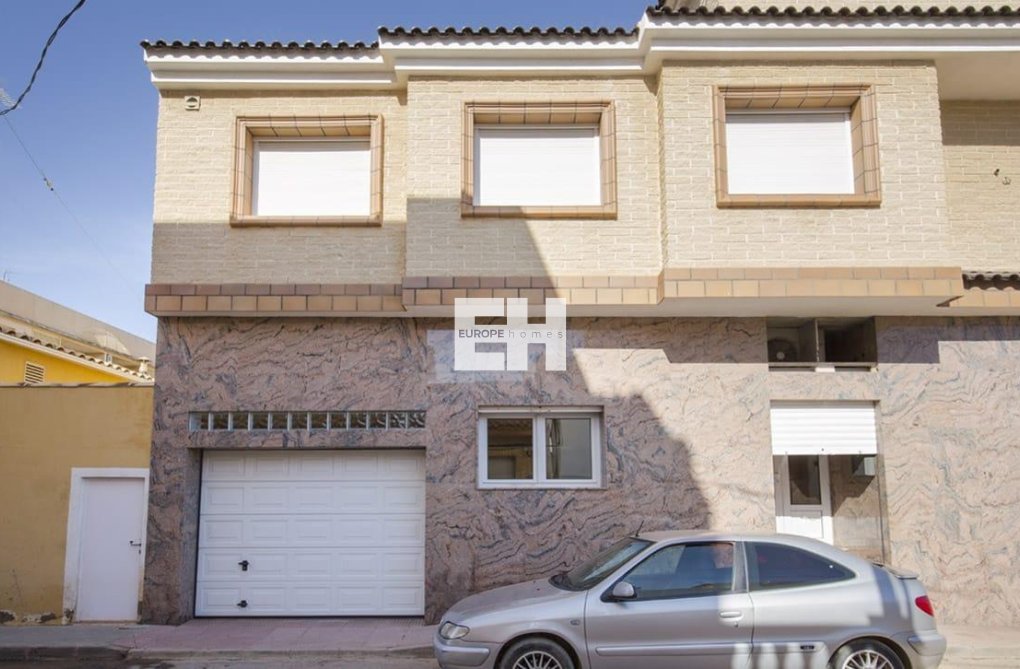 Herverkoop - town house - Los Alcázares - Centro