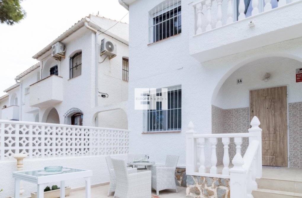 Herverkoop - town house - Orihuela Costa - Costa Blanca