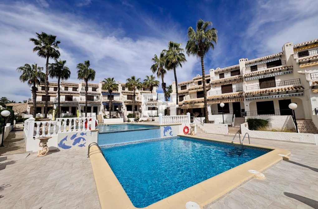 Herverkoop - town house - Orihuela Costa - Costa Blanca