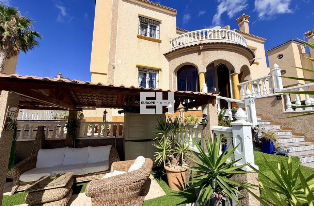 Herverkoop - town house - Orihuela Costa - Costa Blanca