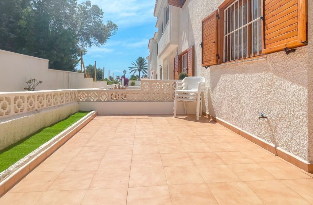 Herverkoop - town house - Orihuela Costa - Costa Blanca