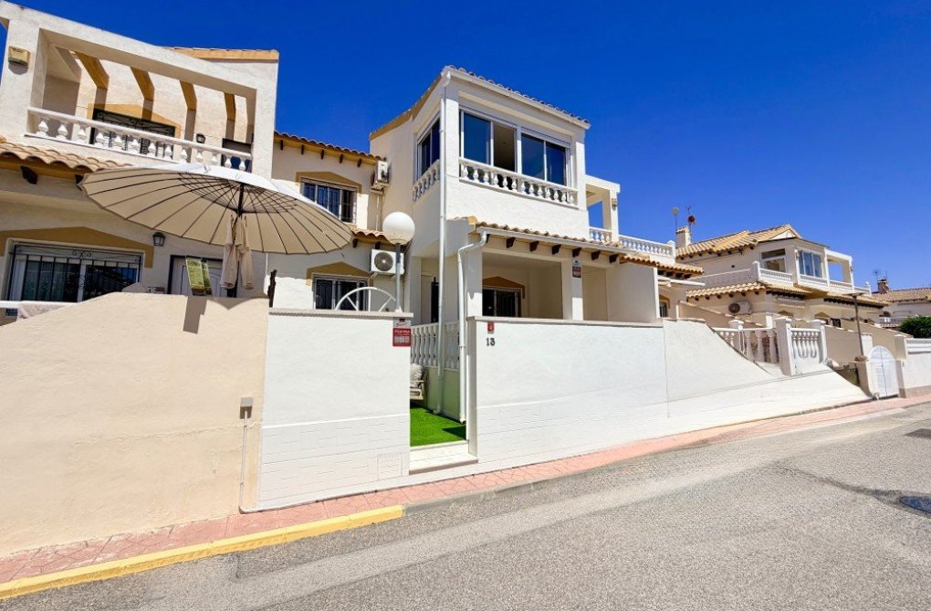 Herverkoop - town house - Orihuela Costa - Costa Blanca