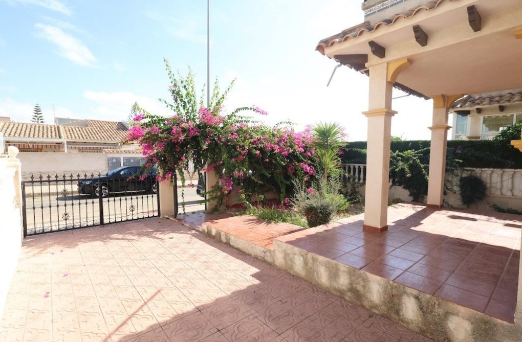 Herverkoop - town house - Orihuela Costa - Costa Blanca