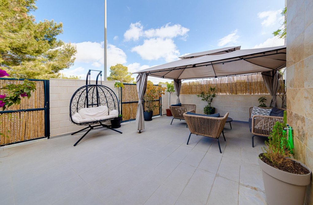 Herverkoop - town house - Orihuela Costa - Villamartín-las Filipinas