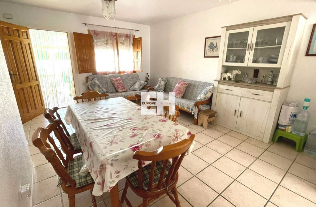 Herverkoop - town house - Pilar de la Horadada - Costa Blanca