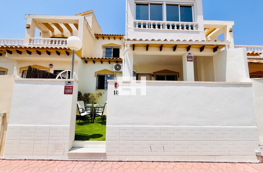 Herverkoop - town house - Playa Flamenca - Costa Blanca