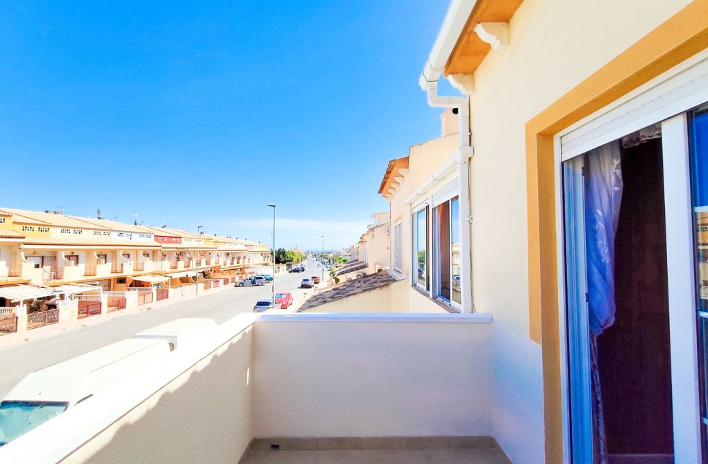 Herverkoop - town house - Playa Flamenca - Costa Blanca