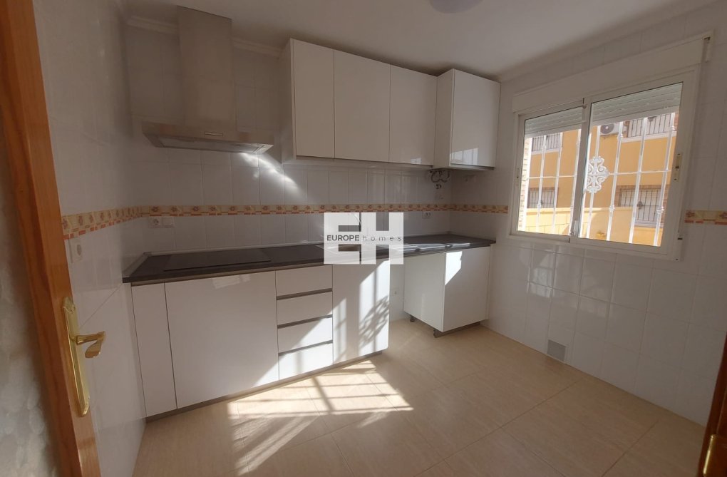 Herverkoop - town house - Rojales - Inland