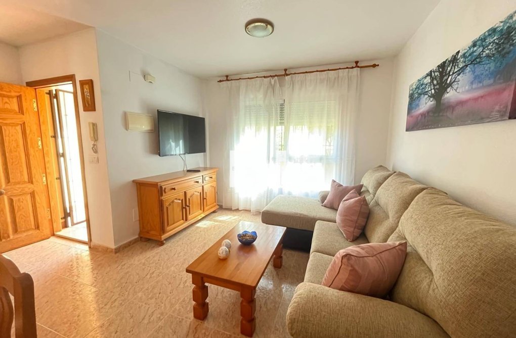 Herverkoop - town house - Santiago de la Ribera - San Blas