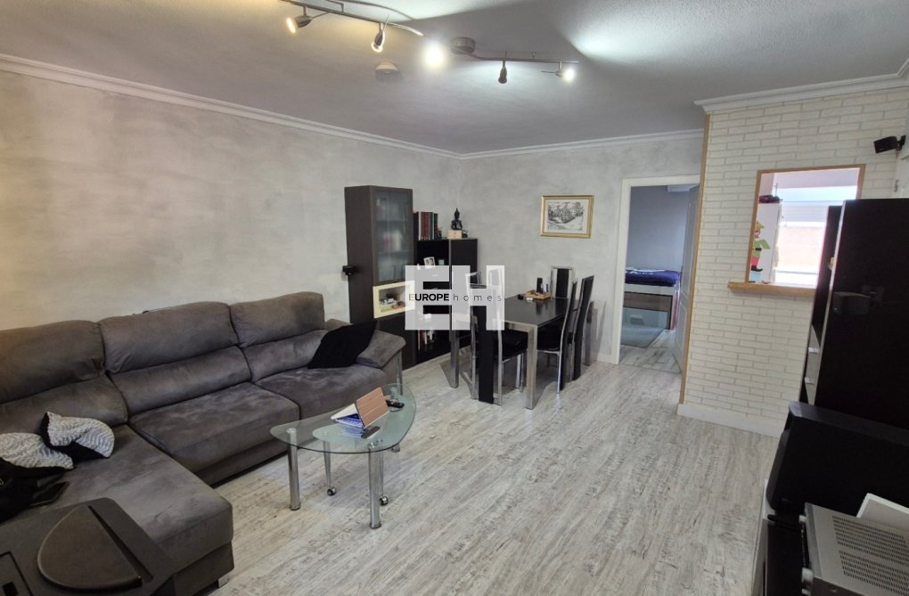 Herverkoop - town house - Torrevieja - Costa Blanca