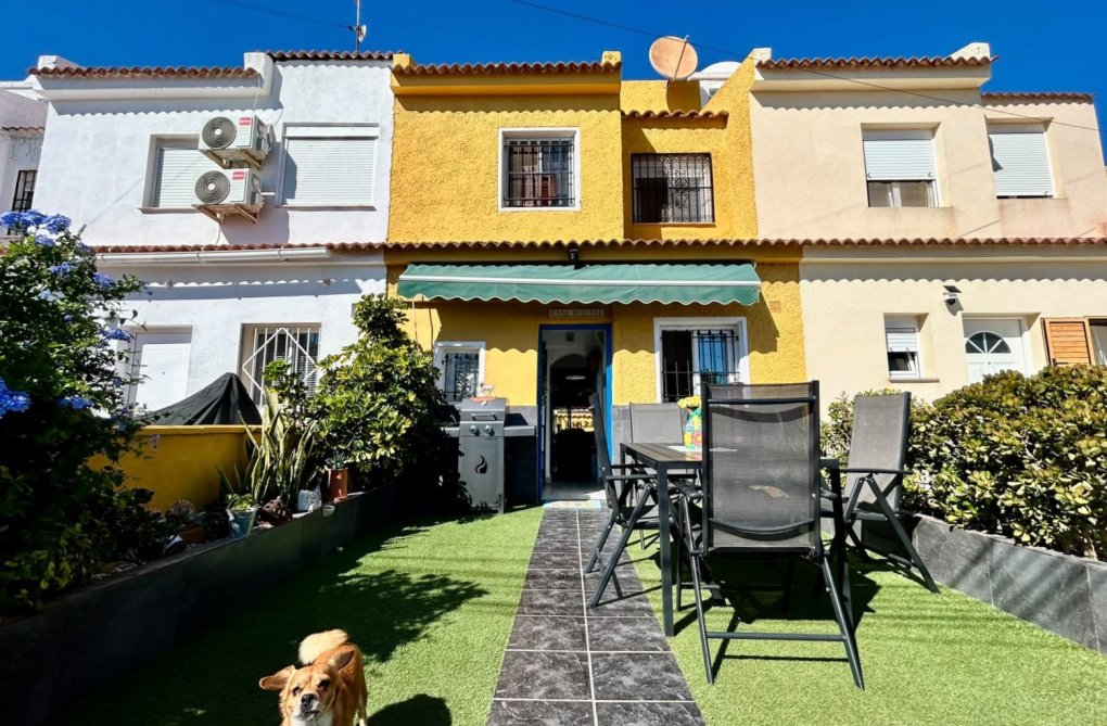 Herverkoop - town house - Torrevieja - Costa Blanca
