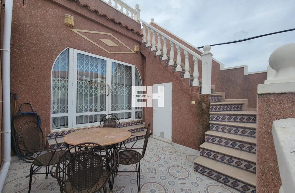 Herverkoop - town house - Torrevieja - El Chaparral