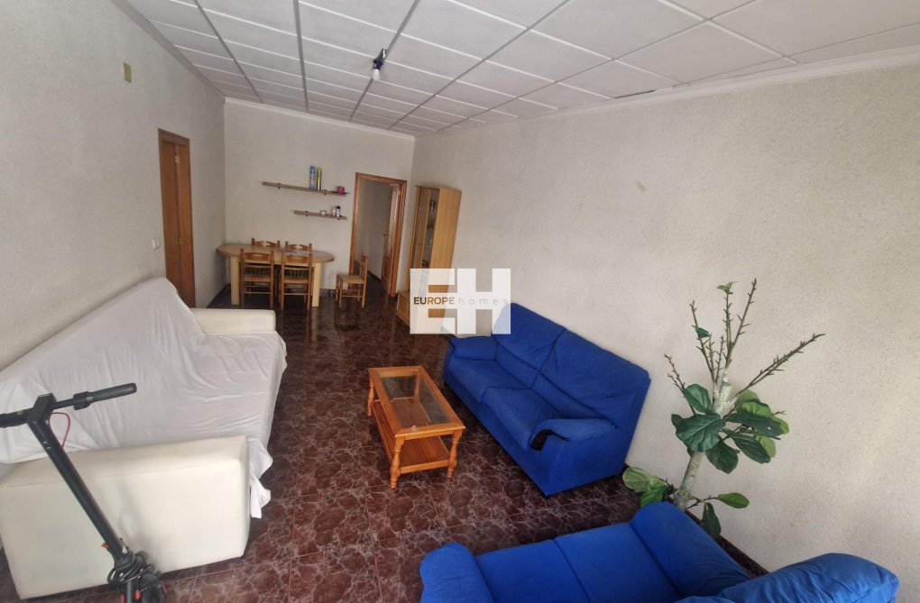 Herverkoop - town house - Torrevieja