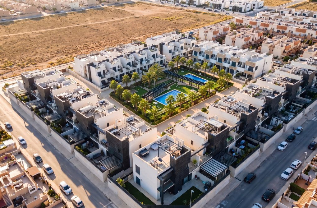 Herverkoop - town house - Villamartin - Costa Blanca