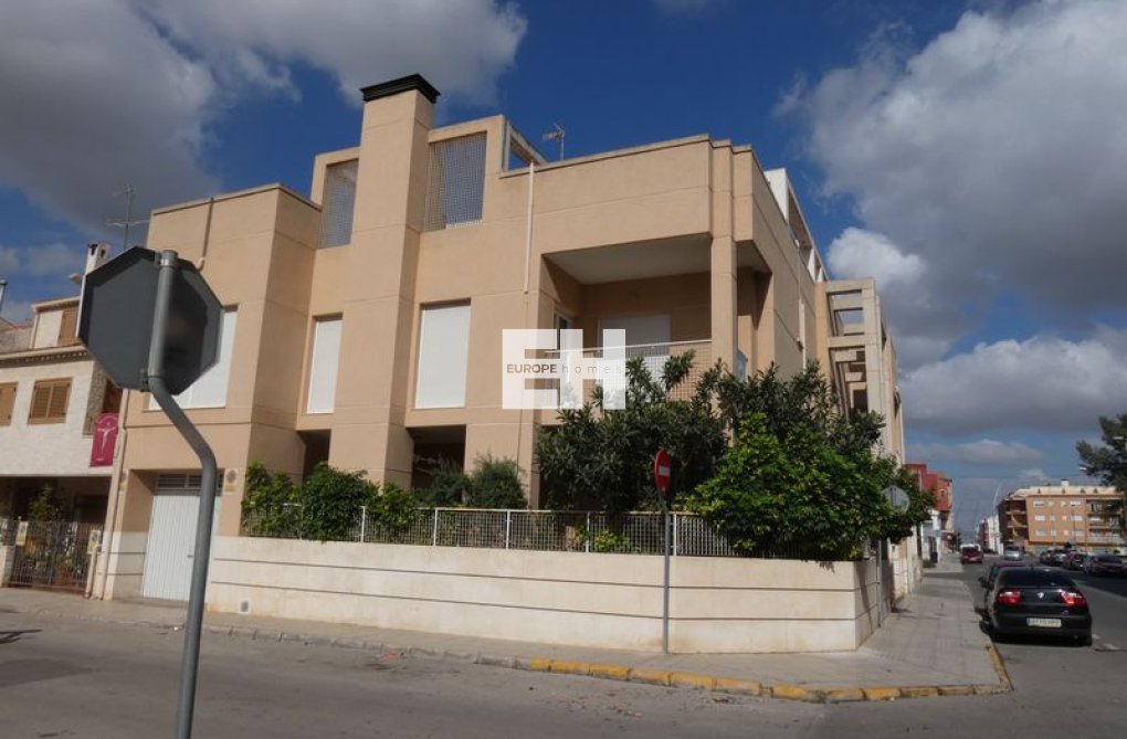 Herverkoop - villa - Almoradí - Inland