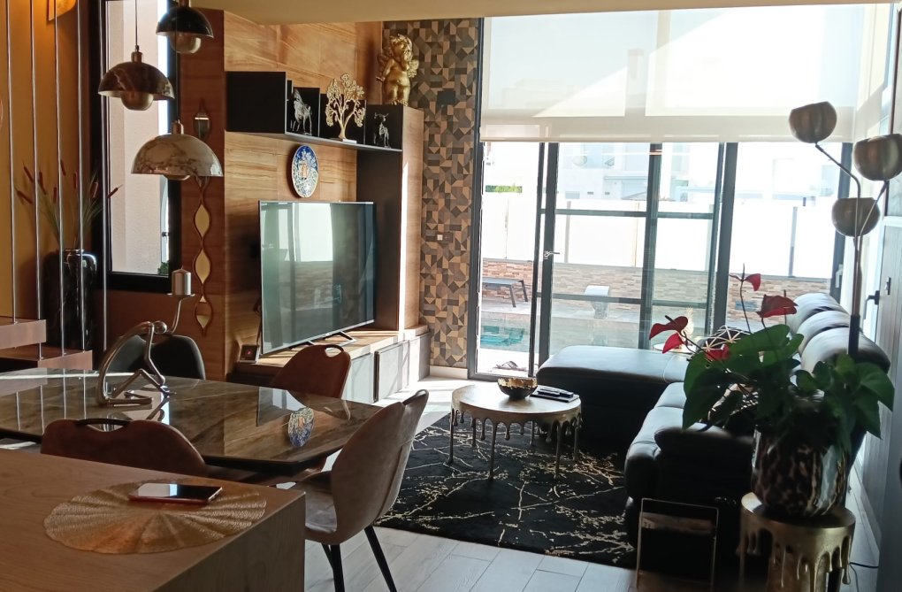Herverkoop - villa - Cabo Roig - Costa Blanca