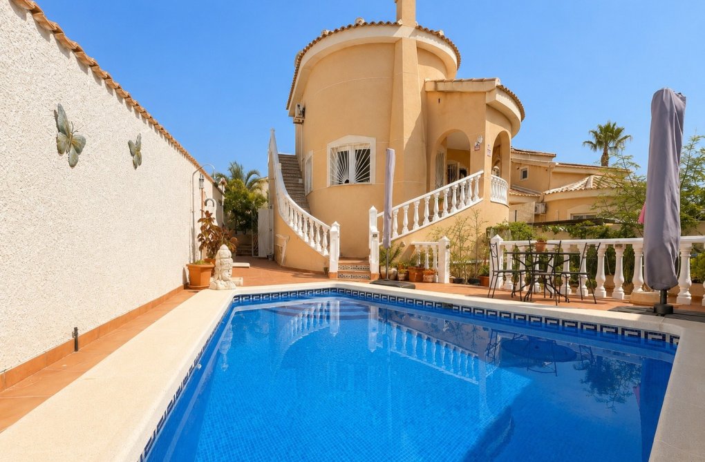 Herverkoop - villa - Ciudad Quesada - Costa Blanca