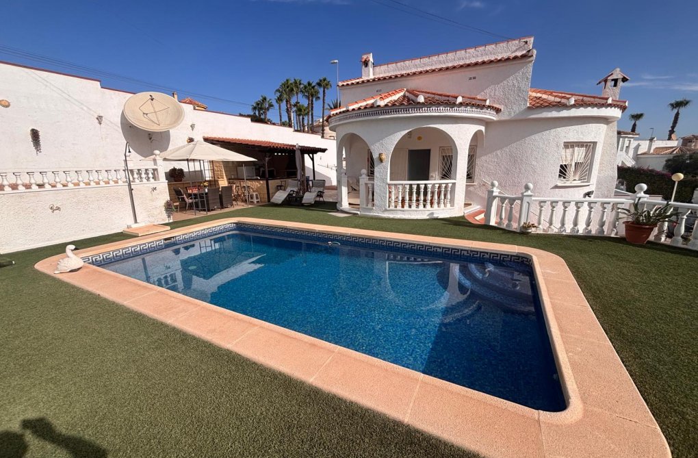 Herverkoop - villa - Ciudad Quesada - Costa Blanca