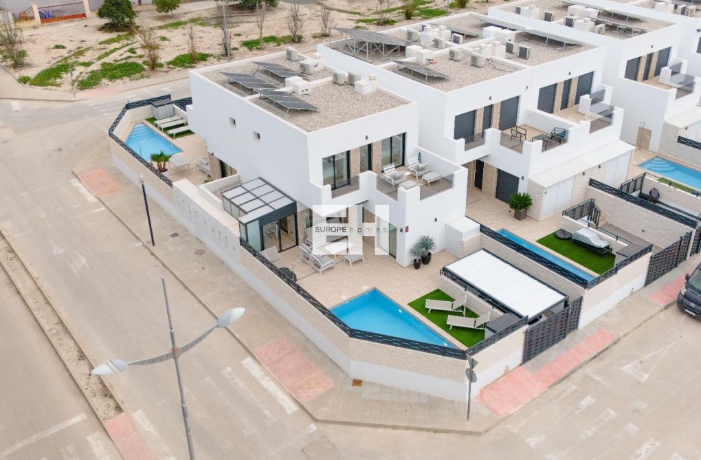 Herverkoop - villa - Dolores