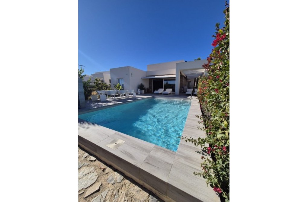Herverkoop - villa - La Finca Golf Resort - Inland