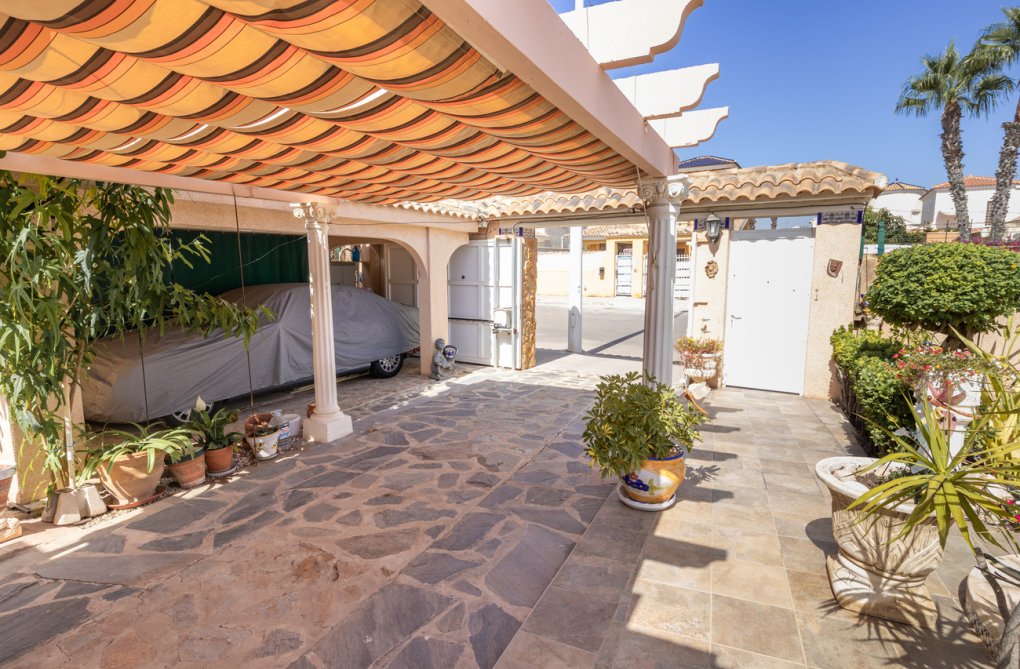 Herverkoop - villa - La Regia - Costa Blanca