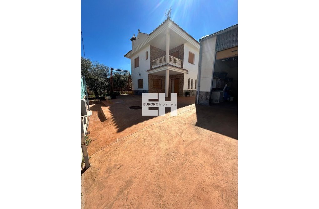 Herverkoop - villa - Los Alcázares - Las Lomas Del Rame-bahía Bella