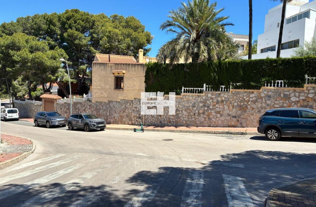 Herverkoop - villa - Los Balcones - Costa Blanca