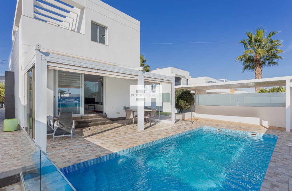 Herverkoop - villa - Orihuela Costa - Costa Blanca