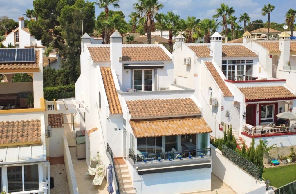 Herverkoop - villa - Orihuela Costa - Costa Blanca