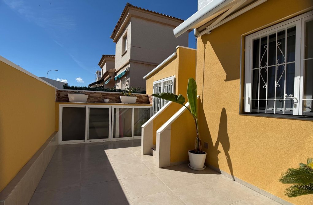 Herverkoop - villa - Orihuela Costa - Costa Blanca