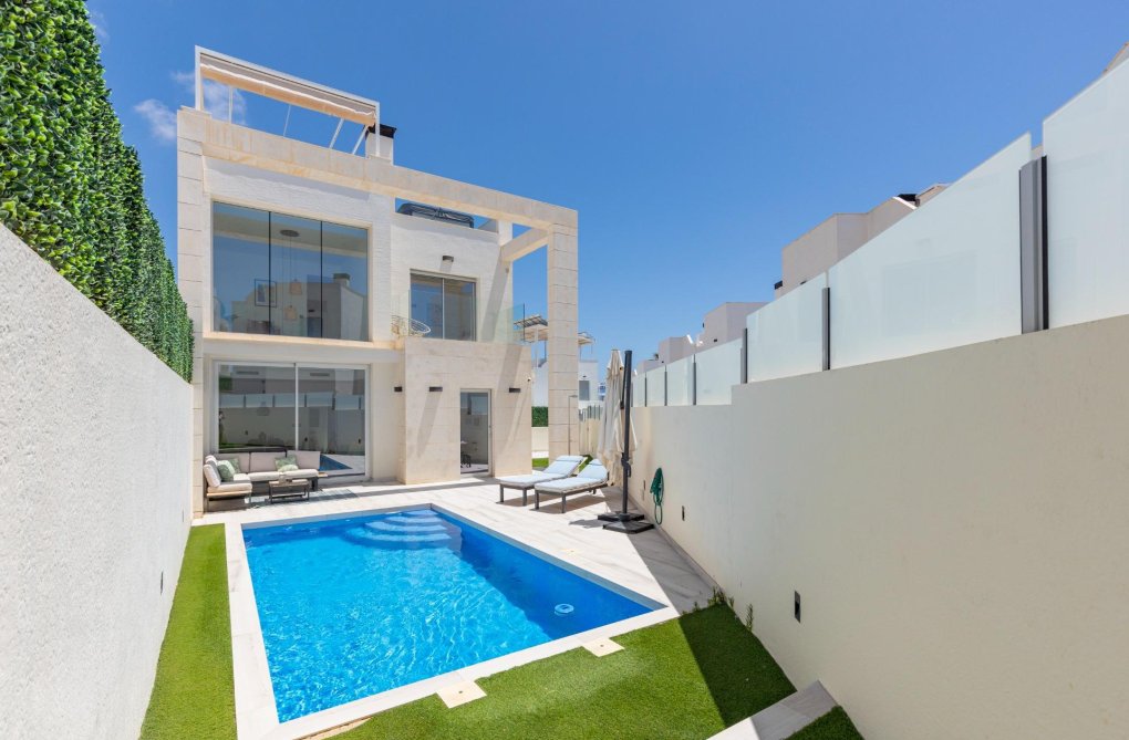 Herverkoop - villa - Orihuela Costa - Lomas de Cabo Roig