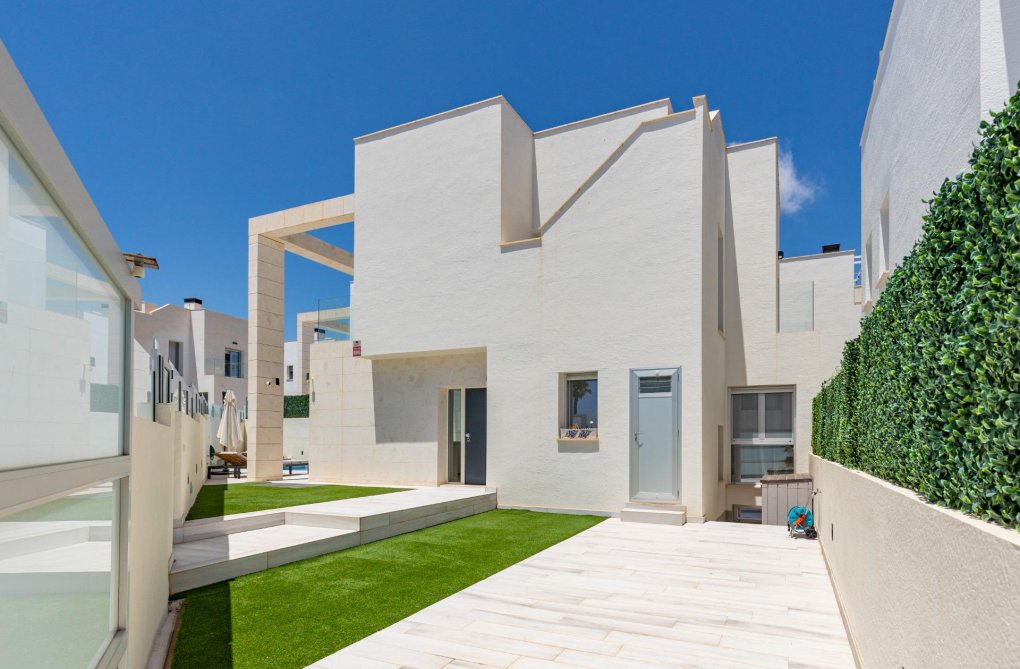 Herverkoop - villa - Orihuela Costa - Lomas de Cabo Roig