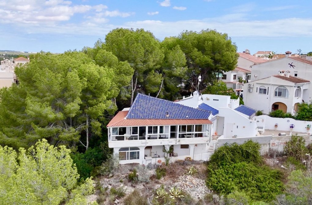 Herverkoop - villa - Pinar de Campoverde - Inland