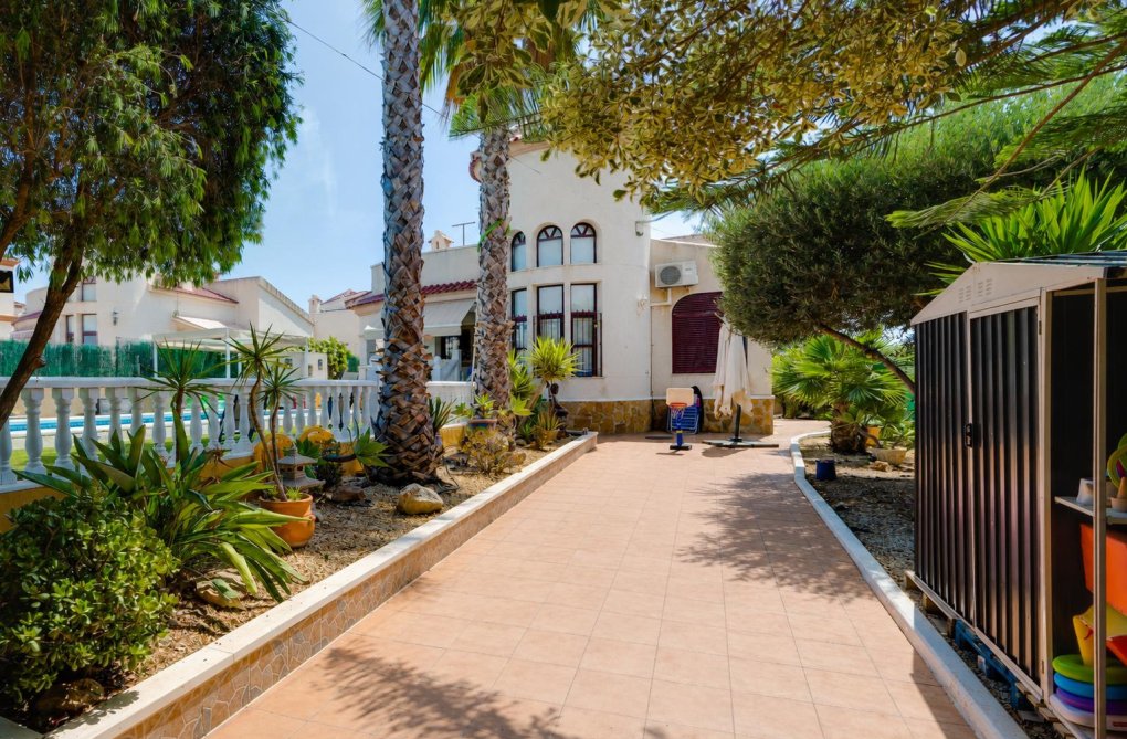 Herverkoop - villa - San Fulgencio - Costa Blanca