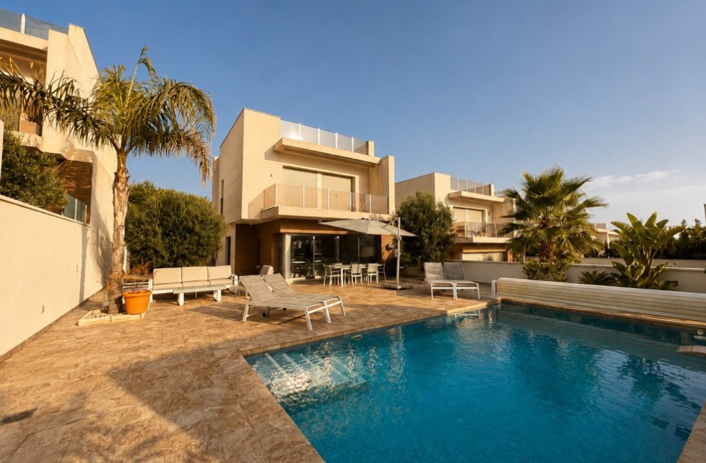 Herverkoop - villa - San Miguel de Salinas - Inland