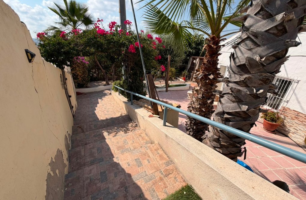 Herverkoop - villa - Torremendo - Costa Blanca