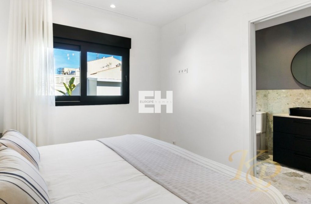Herverkoop - villa - Torrevieja - Costa Blanca