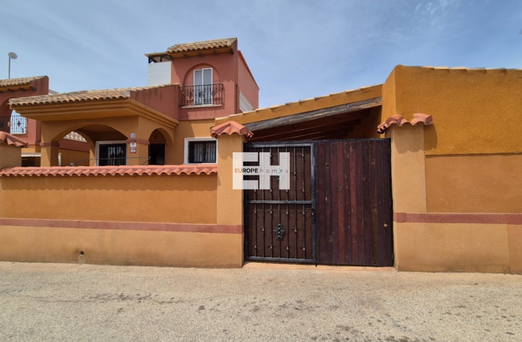 Herverkoop - villa - Torrevieja - Costa Blanca