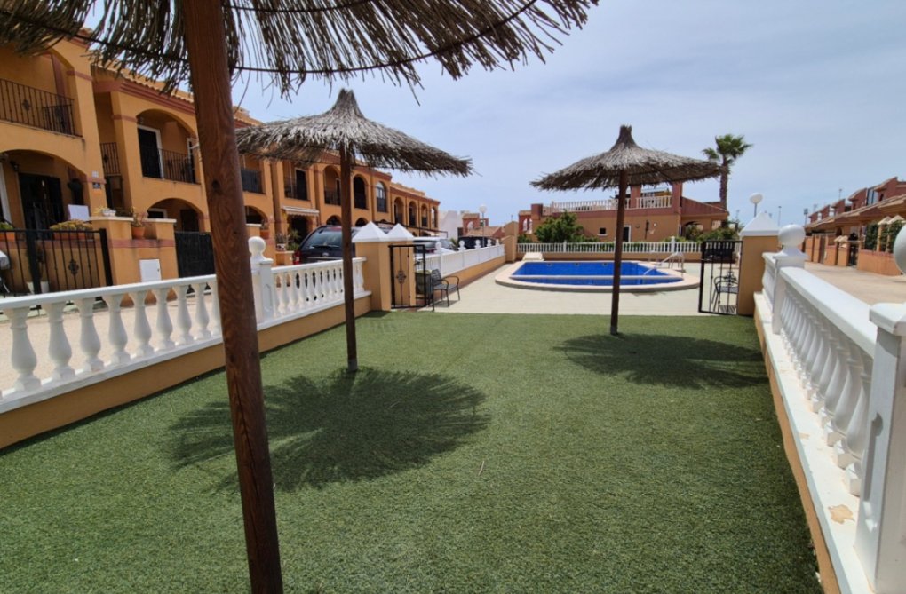 Herverkoop - villa - Torrevieja - Costa Blanca